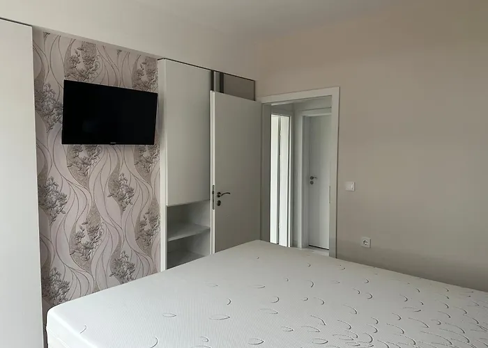 сарафово лукс гарден първа линия 아파트 부르가스