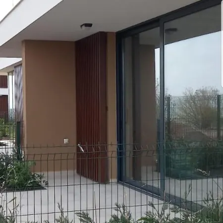 Apartament сарафово лукс гарден първа линия *