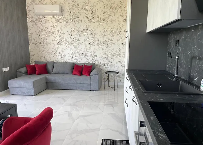 شقة сарафово лукс гарден първа линия بورغاس